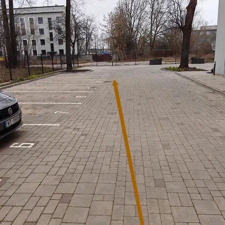Апартаменты Comfortable Design On Vilanu With Parking